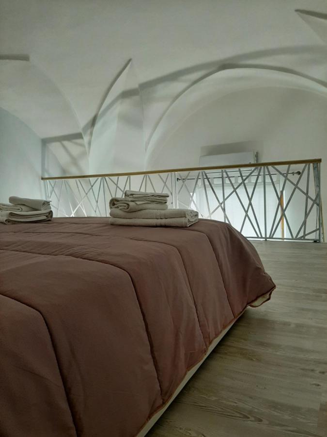 Bed Casa Vacanza Via Gallipoli - Corte Bari Brindisi Ngoại thất bức ảnh