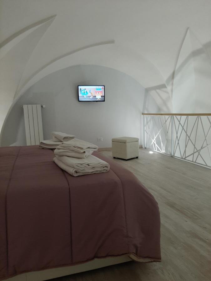 Bed Casa Vacanza Via Gallipoli - Corte Bari Brindisi Ngoại thất bức ảnh