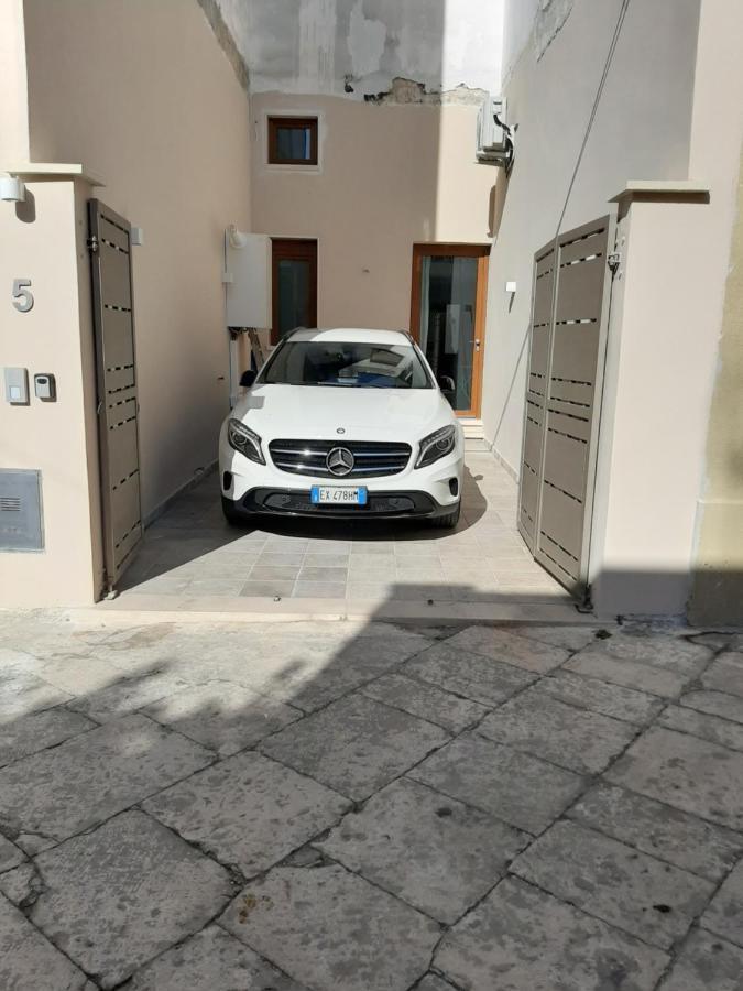 Bed Casa Vacanza Via Gallipoli - Corte Bari Brindisi Ngoại thất bức ảnh