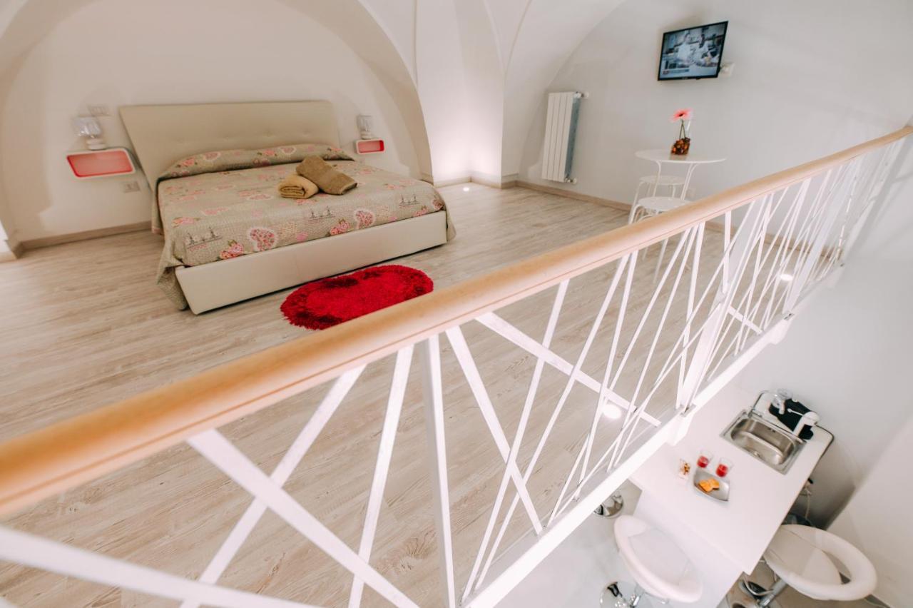 Bed Casa Vacanza Via Gallipoli - Corte Bari Brindisi Ngoại thất bức ảnh