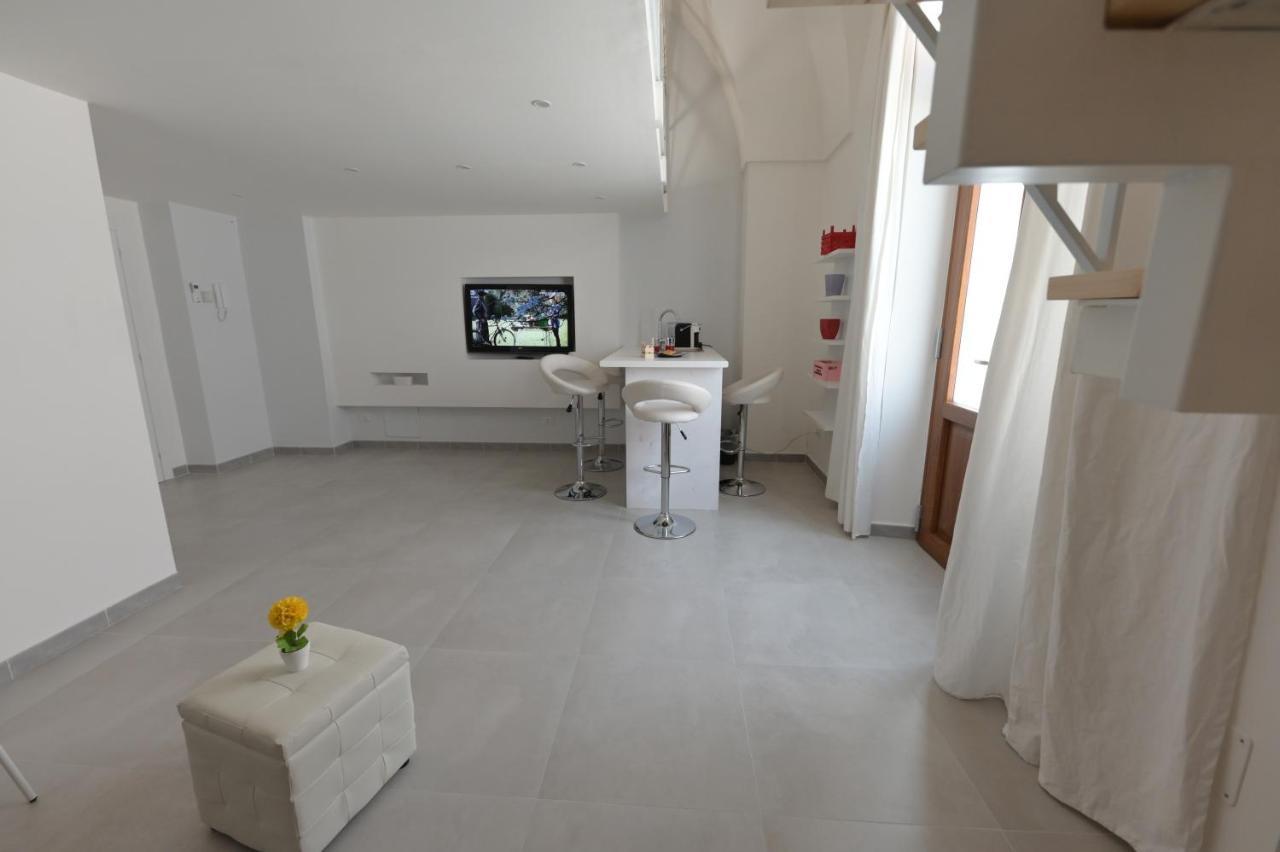 Bed Casa Vacanza Via Gallipoli - Corte Bari Brindisi Ngoại thất bức ảnh