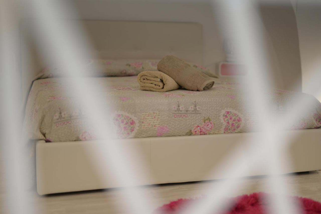 Bed Casa Vacanza Via Gallipoli - Corte Bari Brindisi Ngoại thất bức ảnh