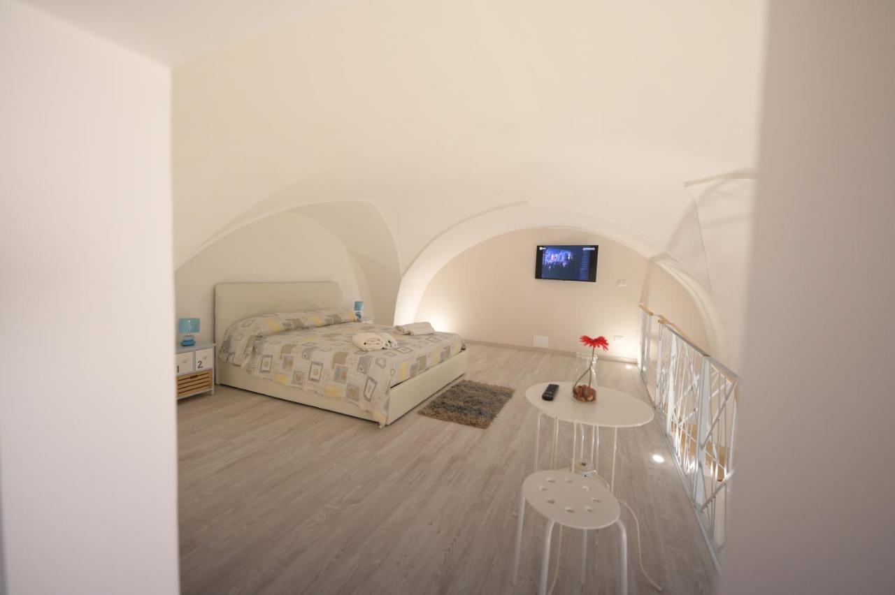 Bed Casa Vacanza Via Gallipoli - Corte Bari Brindisi Ngoại thất bức ảnh