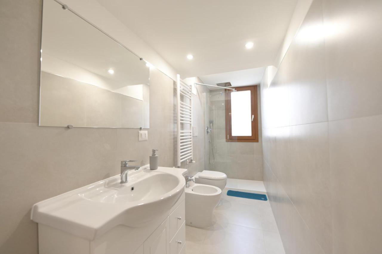 Bed Casa Vacanza Via Gallipoli - Corte Bari Brindisi Ngoại thất bức ảnh
